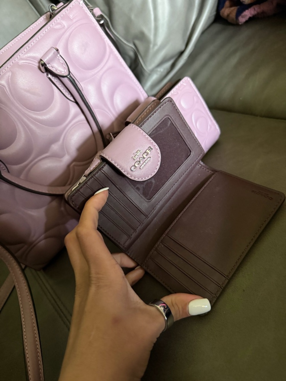 Coach lavender purple Embossed Leather Satchel with 2 matching short wallets - Picture 5 of 6